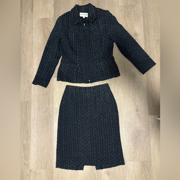 HOLT RENFREW wool skirt suit - Picture 1 of 10